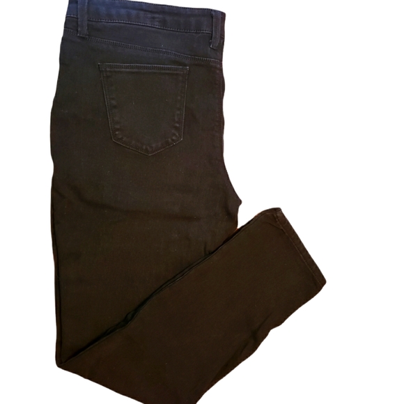 No Boundaries Jeans - Picture 1 of 9